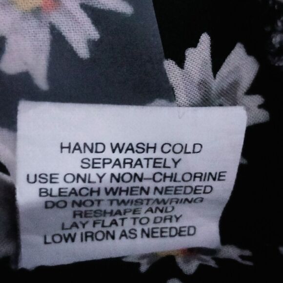 "Brandy Melville" woman's summer shirt - Picture 7 of 7